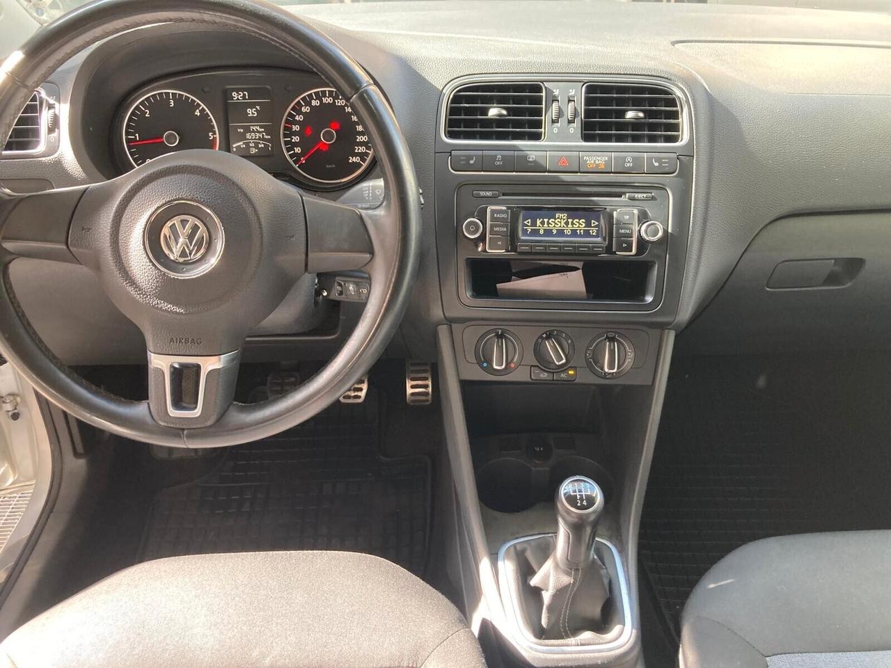 Volkswagen Polo 1.6 TDI -X NEOPATENTATI-2011