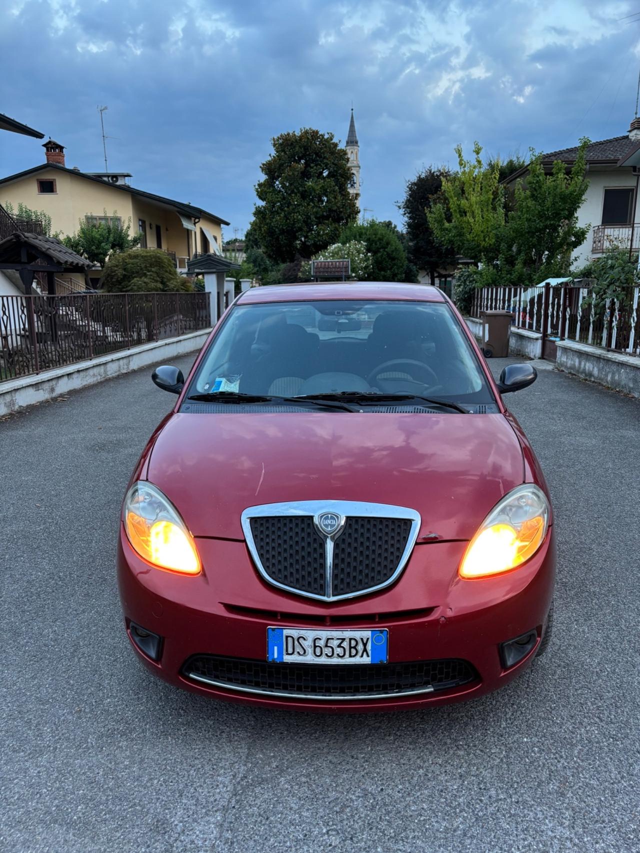 Lancia Ypsilon 1.3 MJT 75 CV E-Collection
