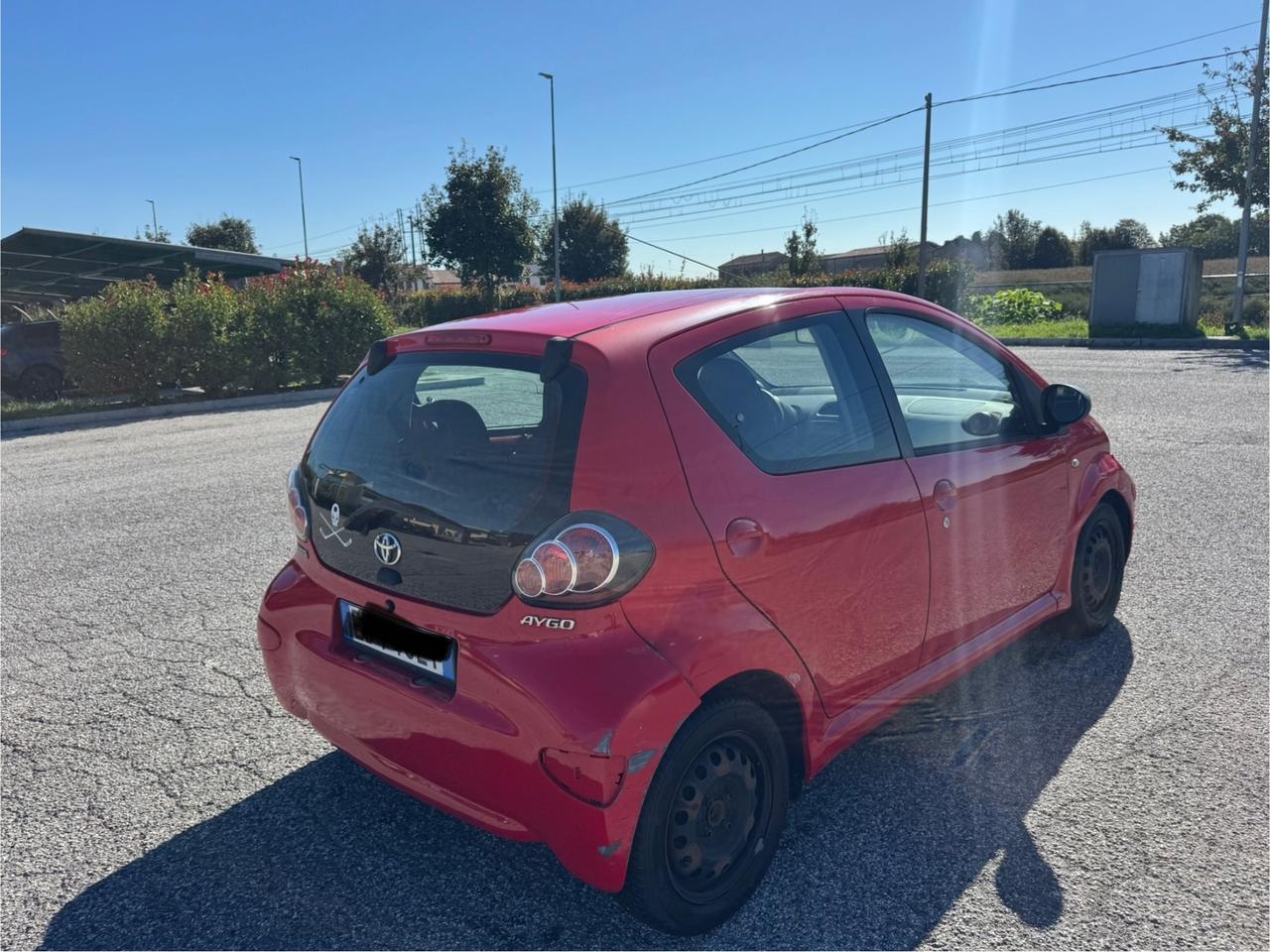 Toyota Aygo 1.0 12V VVT-i 5 porte Sol GPL