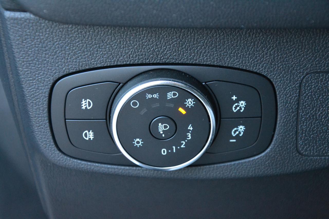 Ford Focus 1.5 115CV ST-LINE AUT. +NAV+FULL LED+RCAM+PRIVACY+