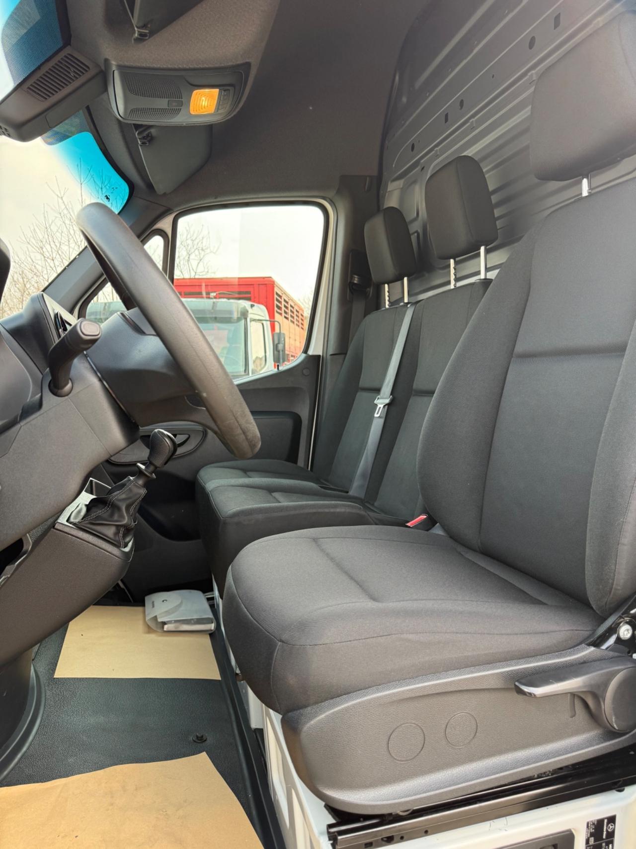Mercedes Benz Sprinter 311 LH2