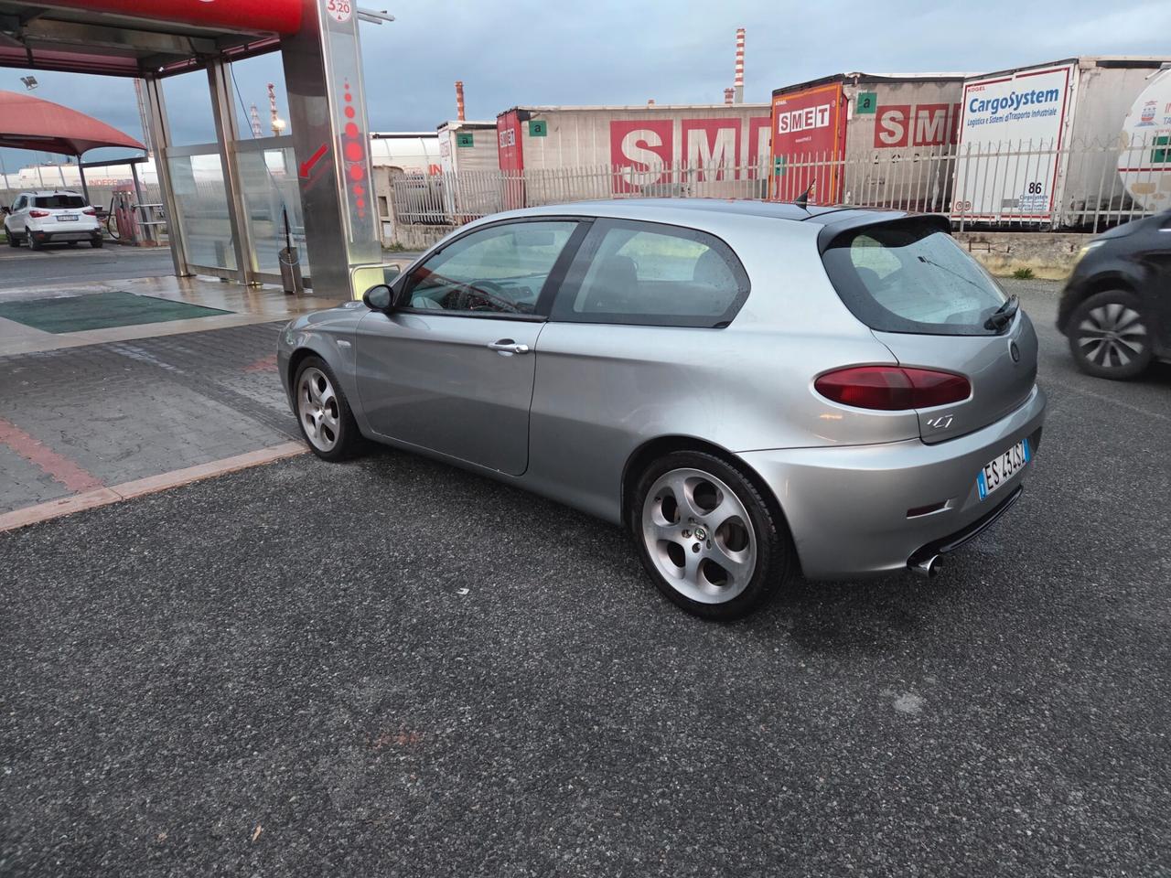 Alfa Romeo 147 1.9 JTD (120) 3 porte Black Line 2008