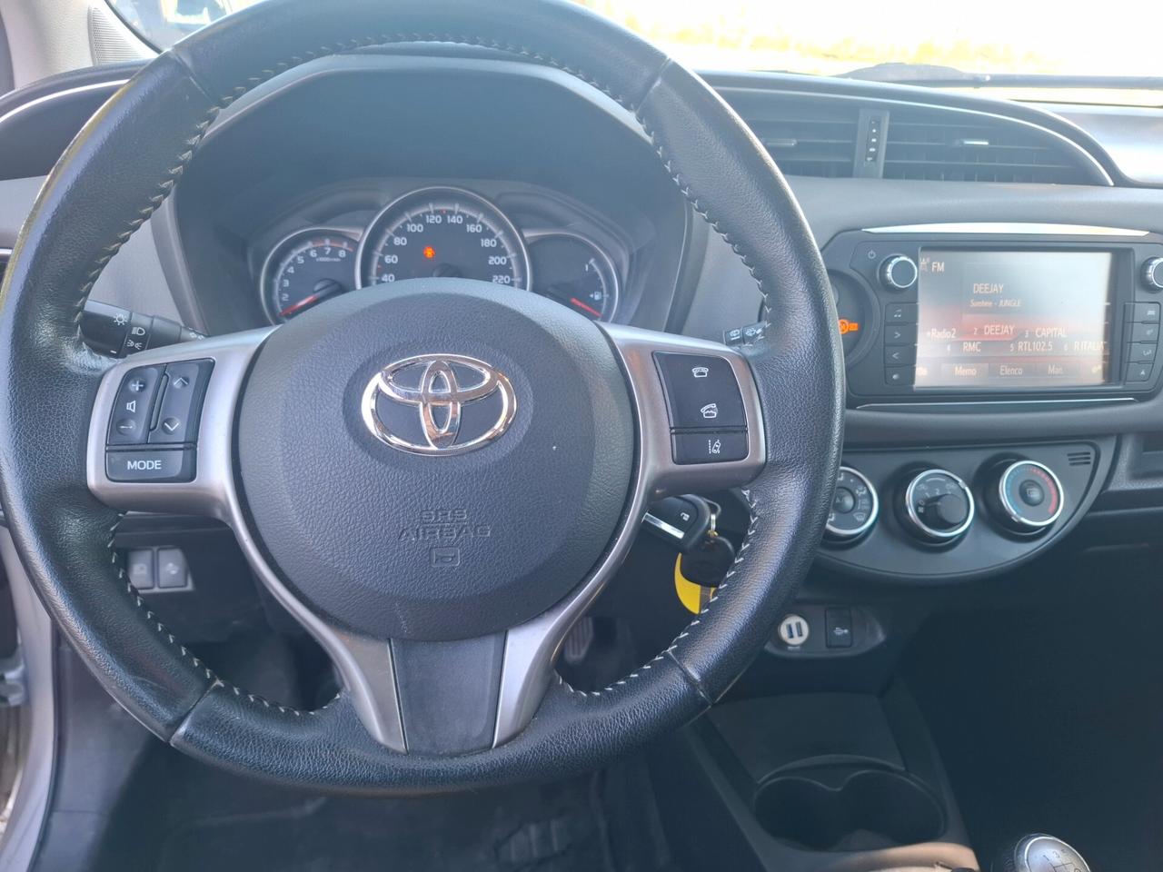 Toyota Yaris 1.0 5 porte Lounge