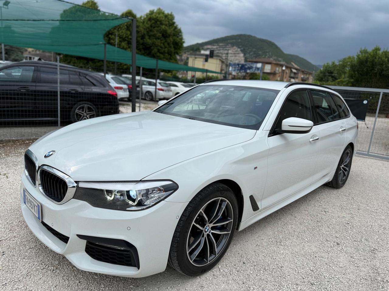 Bmw 530 530d xDrive Touring Msport
