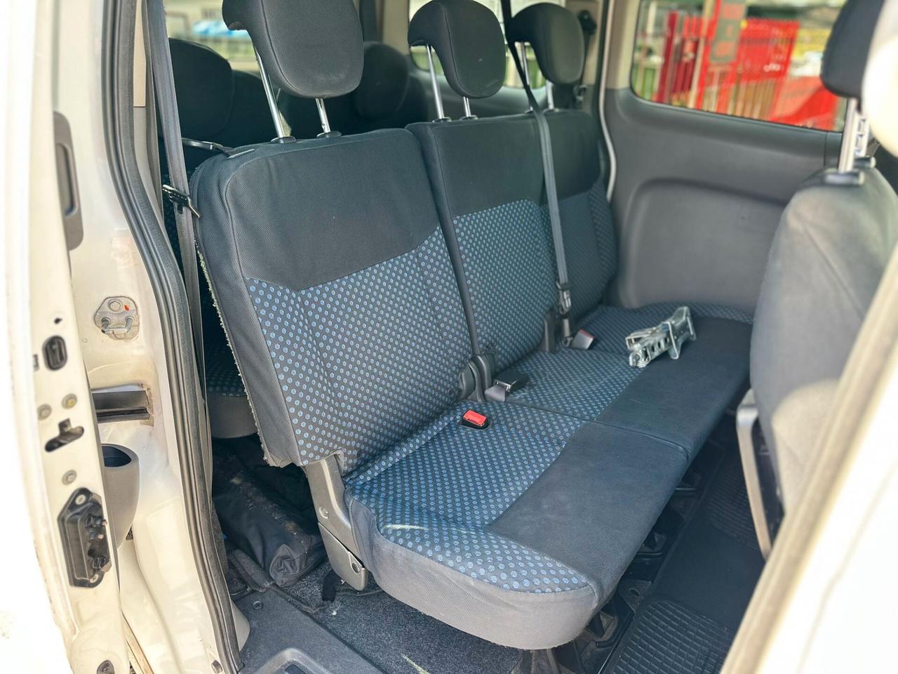 Nissan NV200 1.5 dCi 110CV Bus 7 posti