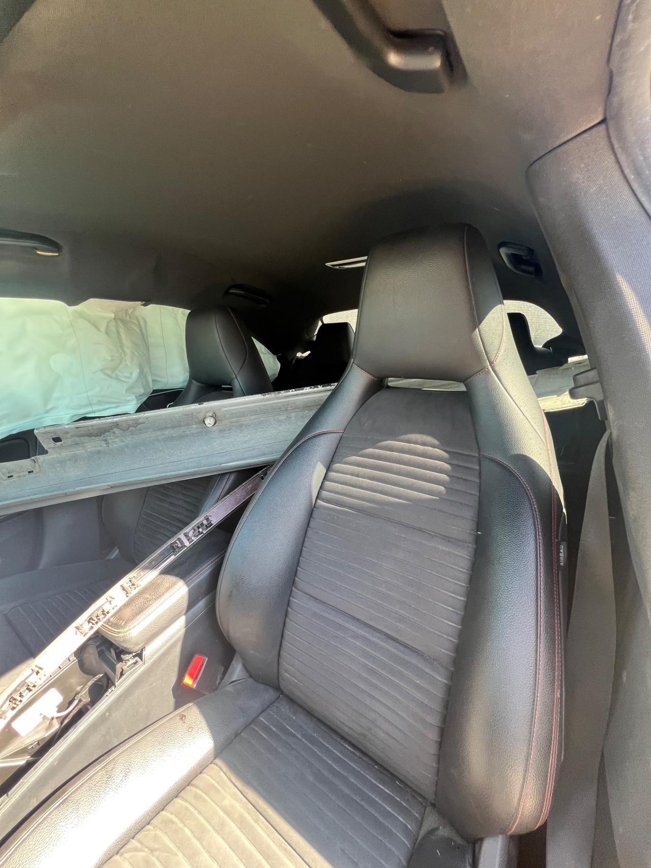 Mercedes-benz CLA 200d Premium - AUTO INCIDENTATA