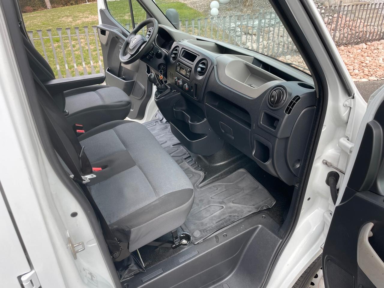 Renault Master T35 2.3 dCi/145 PM Cassone fisso 7 posti