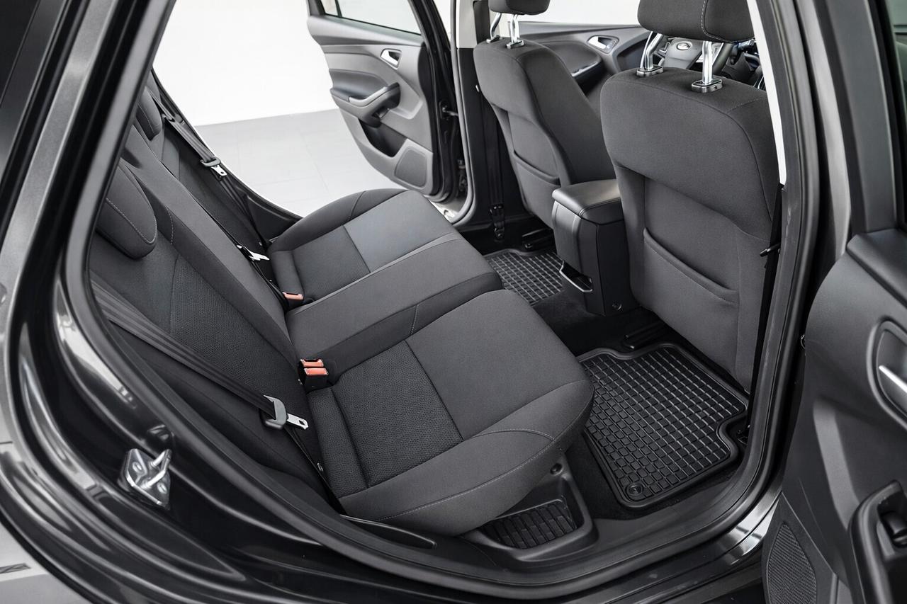 Ford Focus 1.5 TDCi 95 CV SW Titanium KM CERTIFICATI €6B NEOPATENTATI