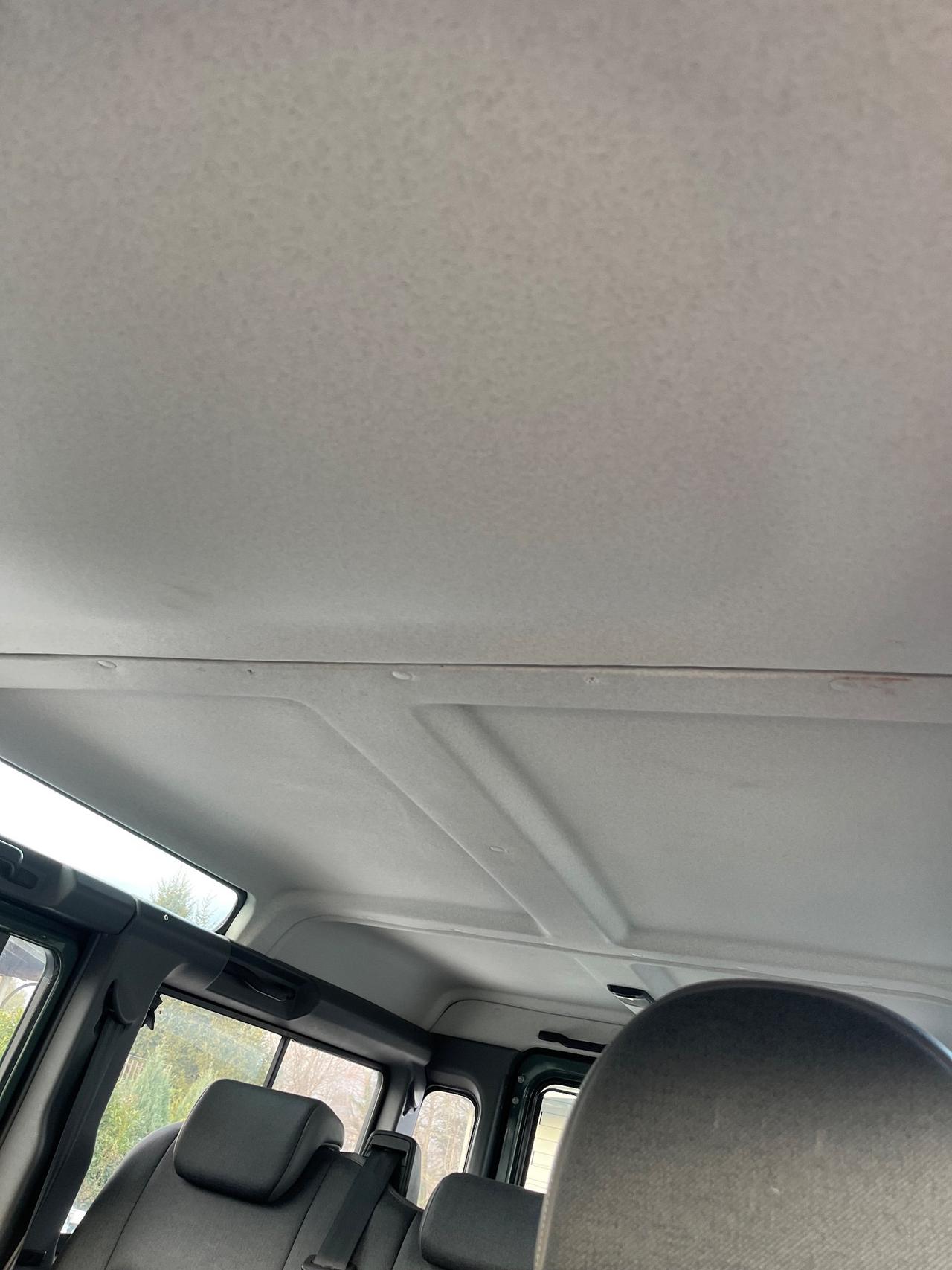 Land Rover Defender 110 2.4 TD4 Station Wagon SE