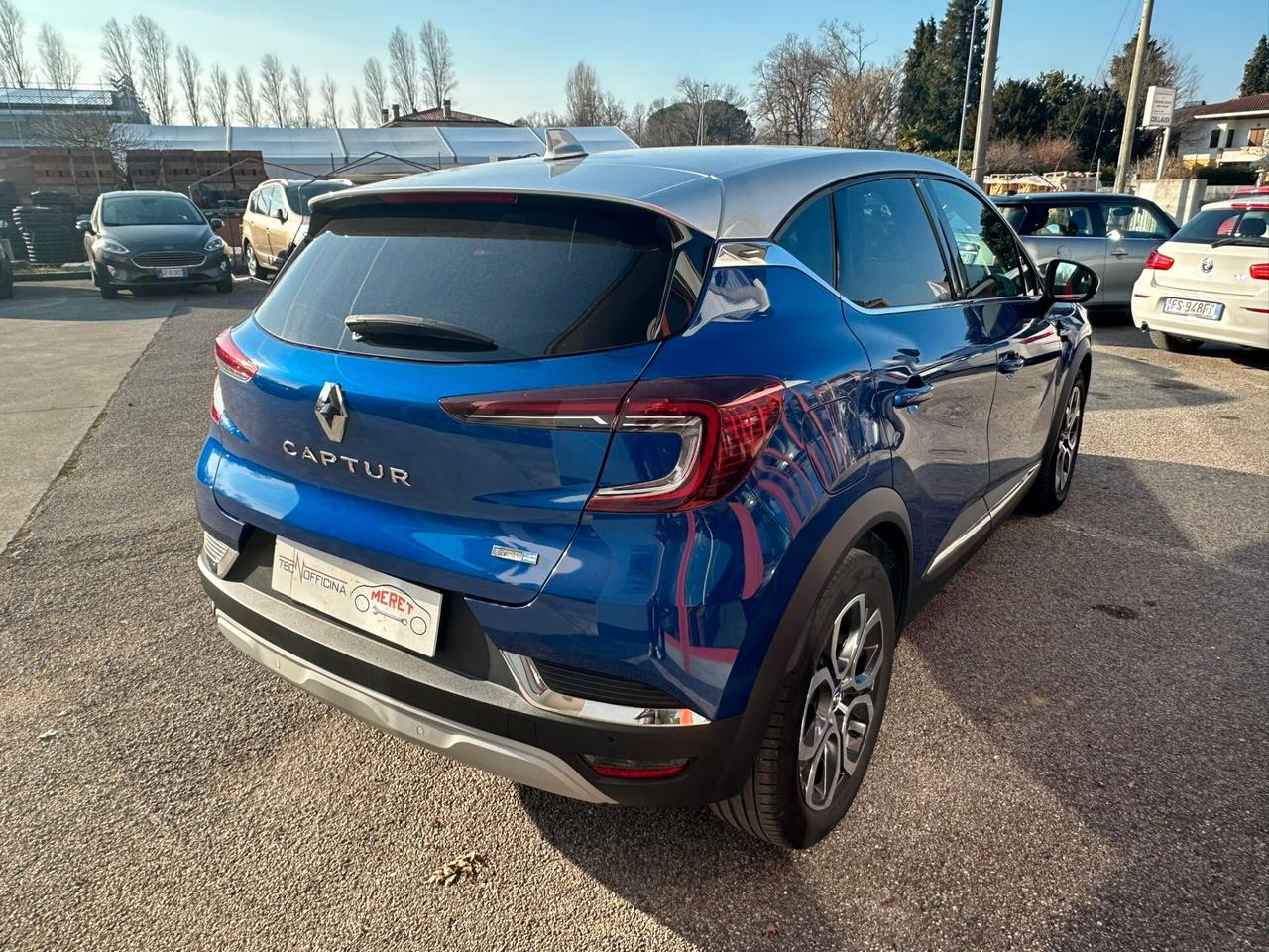 Renault Captur Plug-in Hybrid E-Tech 160 CV Intens