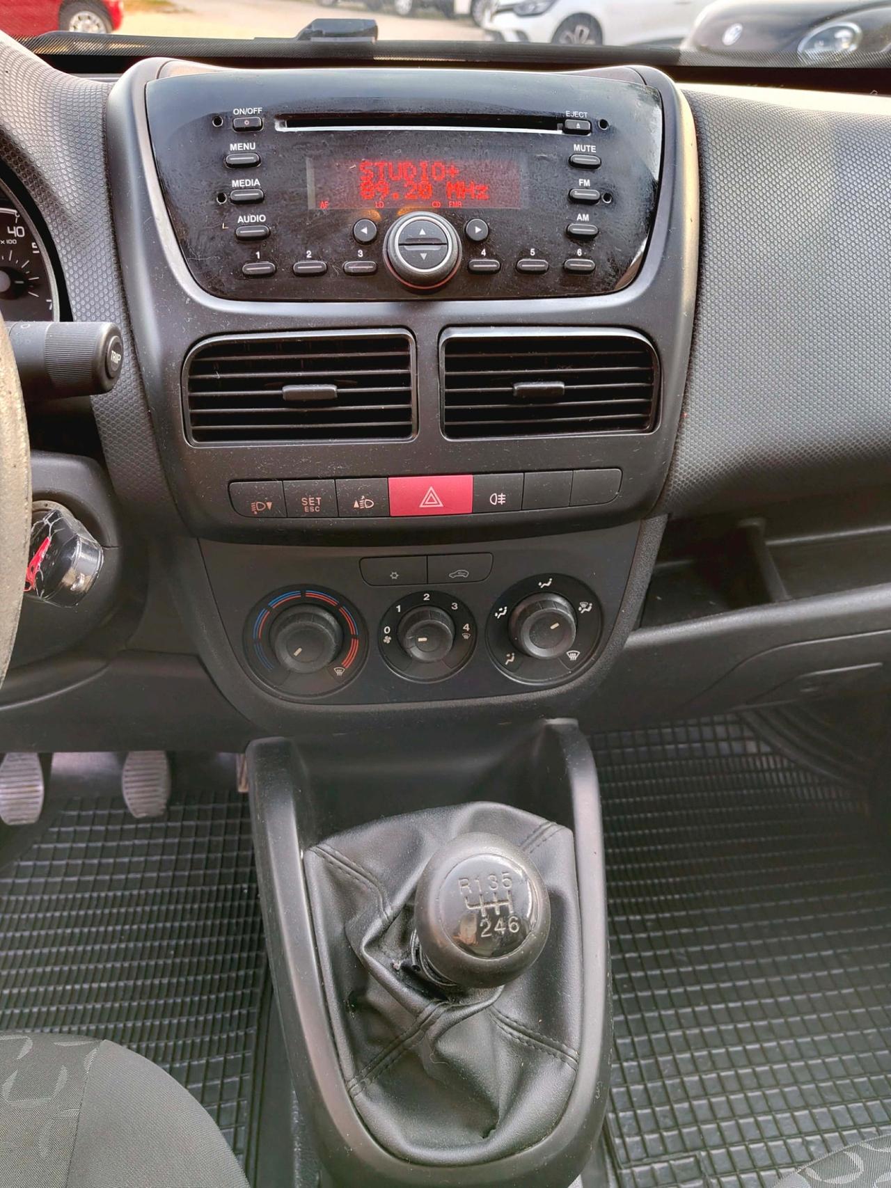 Fiat Doblò 1.6 MJT 16V SX Kasten 2 posti Dynamic - 2012