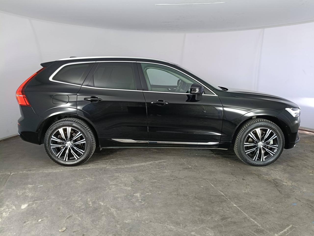 VOLVO XC60 II 2022 - XC60 2.0 b4 Inscription awd auto