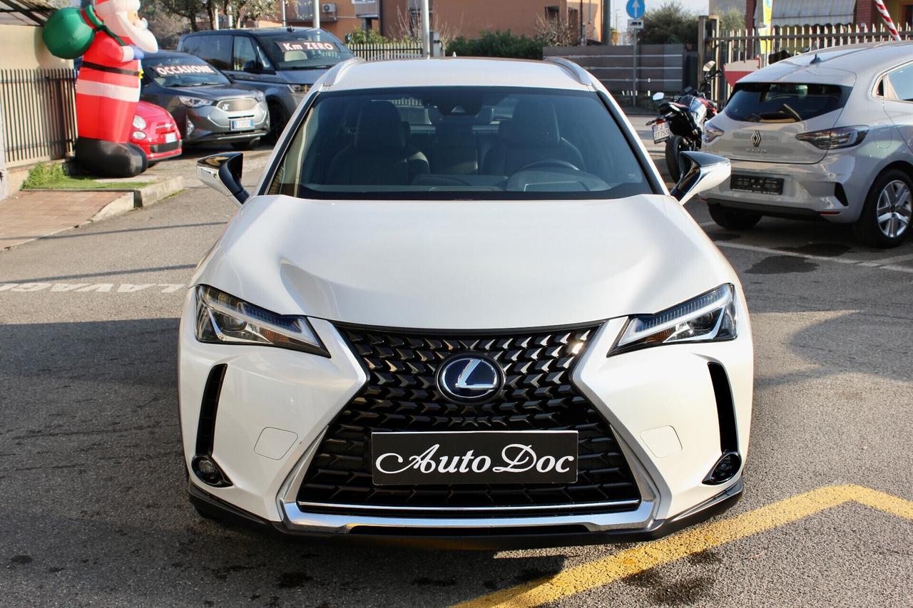 Lexus UX 250 H FULL HYBRID BUSINESS NAVY RETROCAMERA