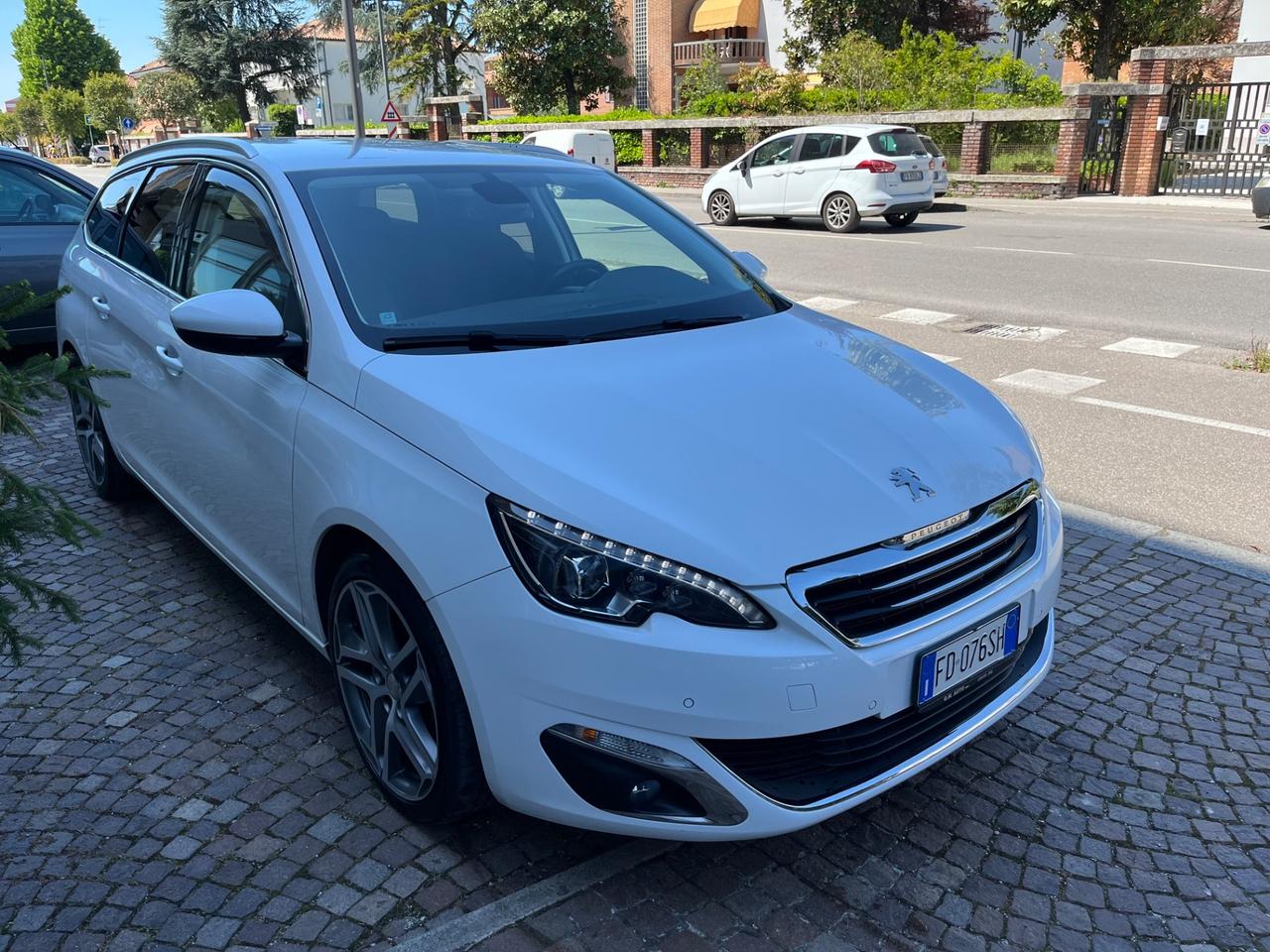 Peugeot 308 BlueHDi 120 S&S SW GT Line