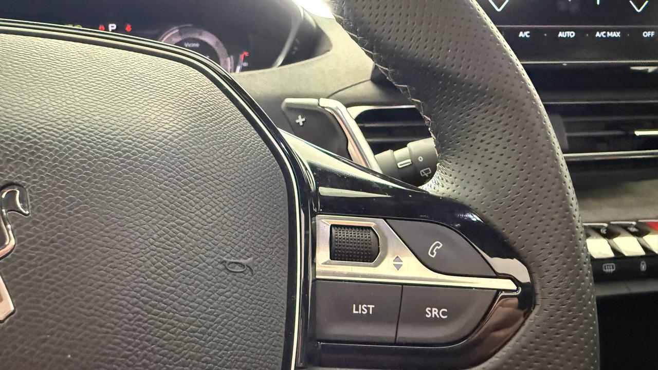PEUGEOT 3008 GT PACK TETTO APRIBILE