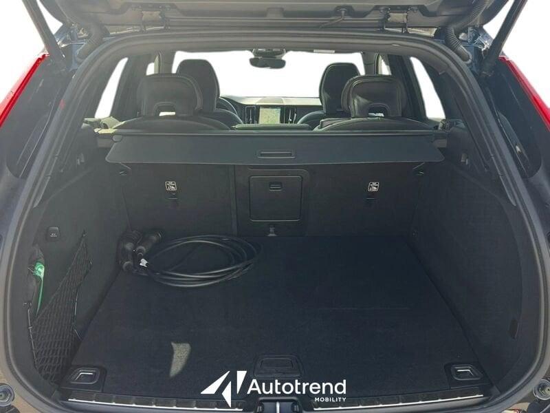 Volvo XC60 Recharge T6 253+145 CV Plug-in hybrid AWD Automatico Ultra Black Edition