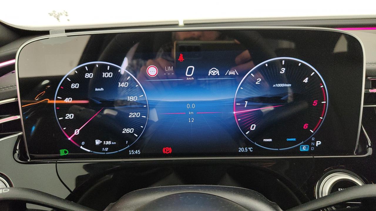 Mercedes-Benz E 220 d 4MATIC