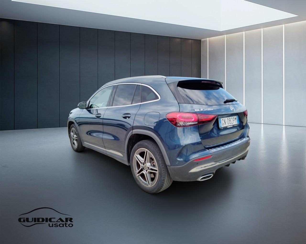 Mercedes-Benz GLA-H247 2020 - GLA 250 e phev (eq-power) Premium auto