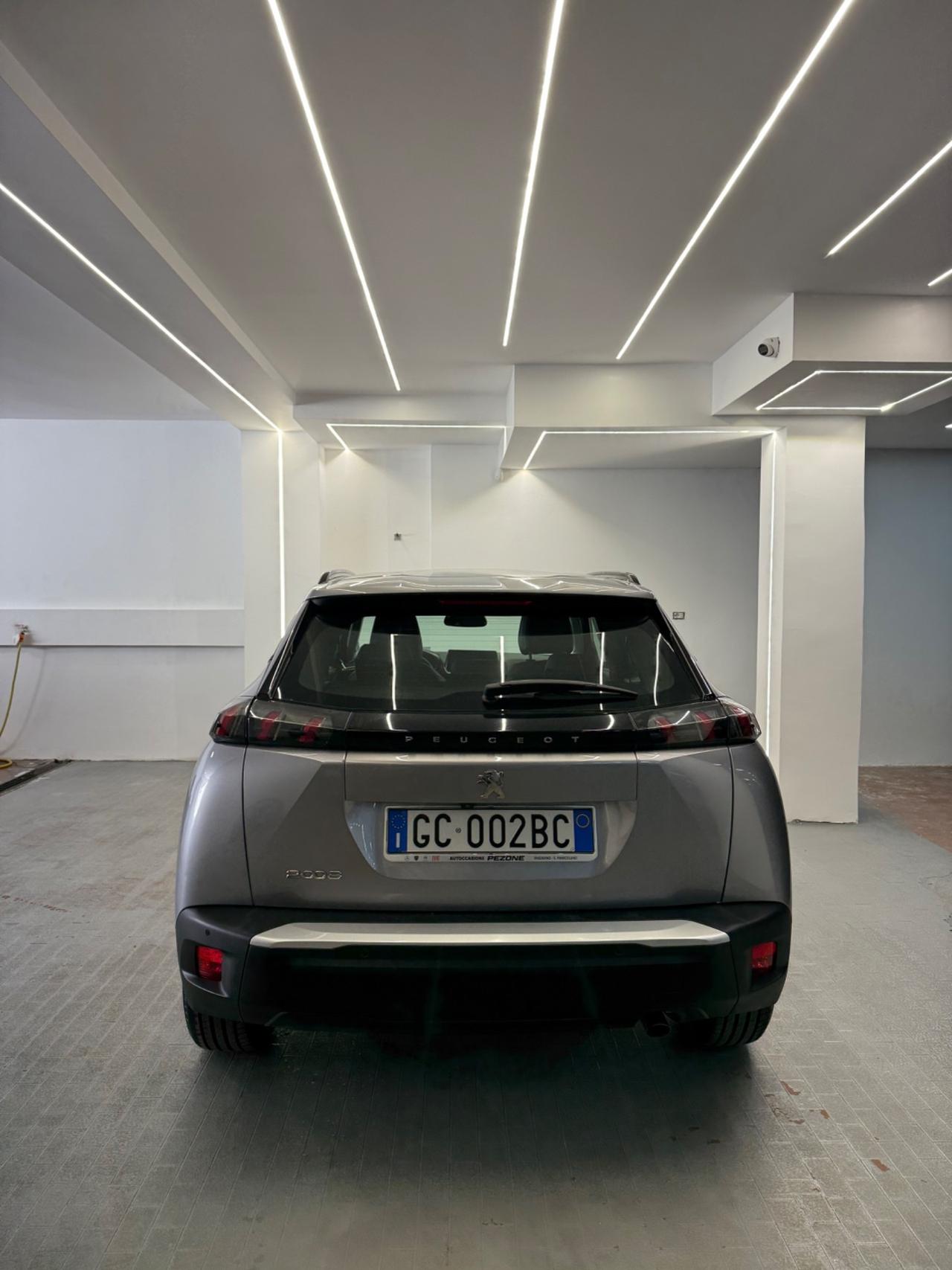 Peugeot 2008 BlueHDi 100 S&S Allure Navi Pack