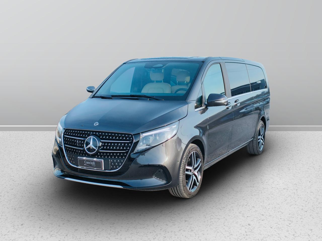 Mercedes-Benz Classe V 2024 Extralong - V Extralong 250 d Avantgarde auto