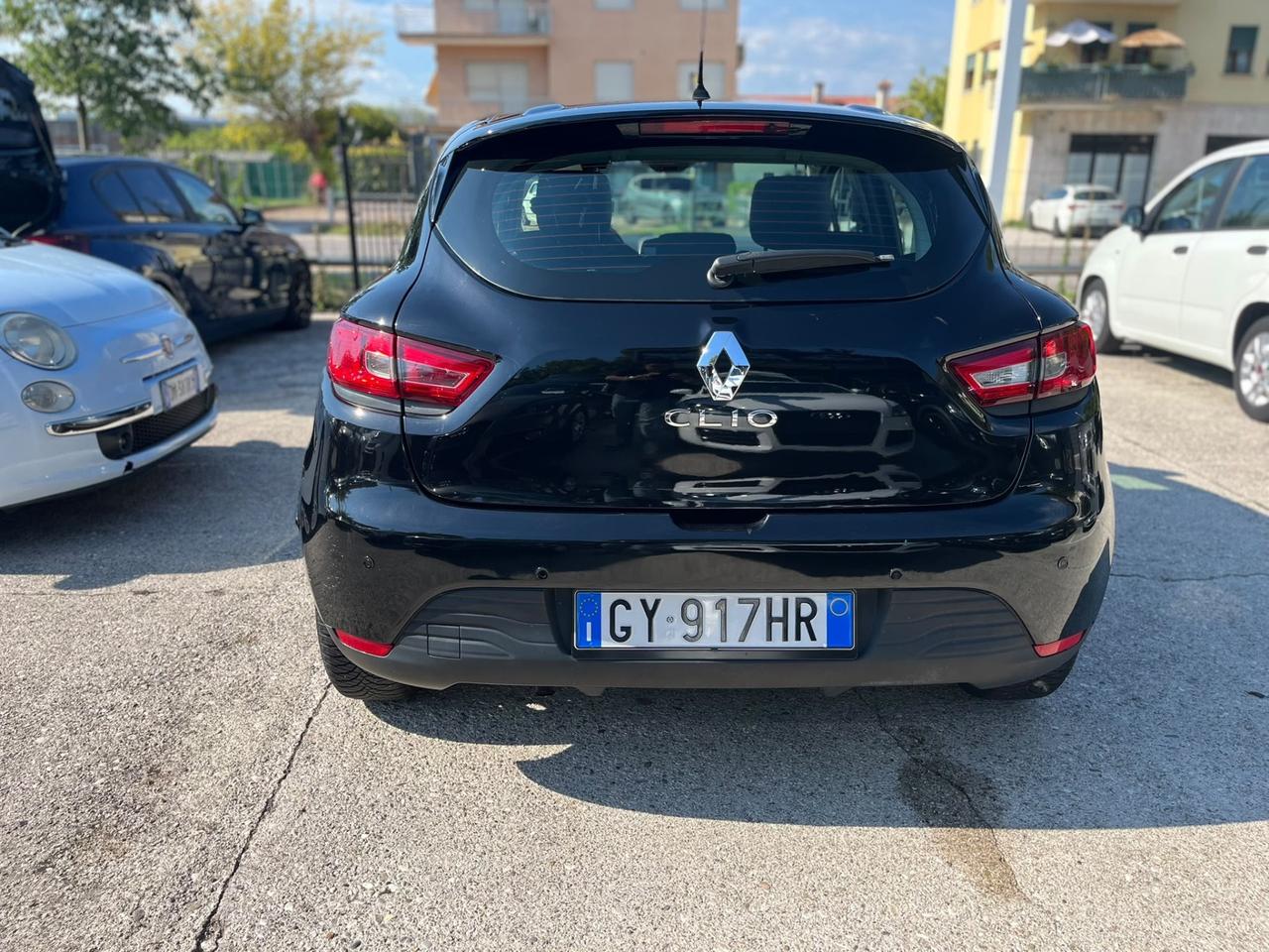 Renault Clio 1.2 75CV Neopatentati