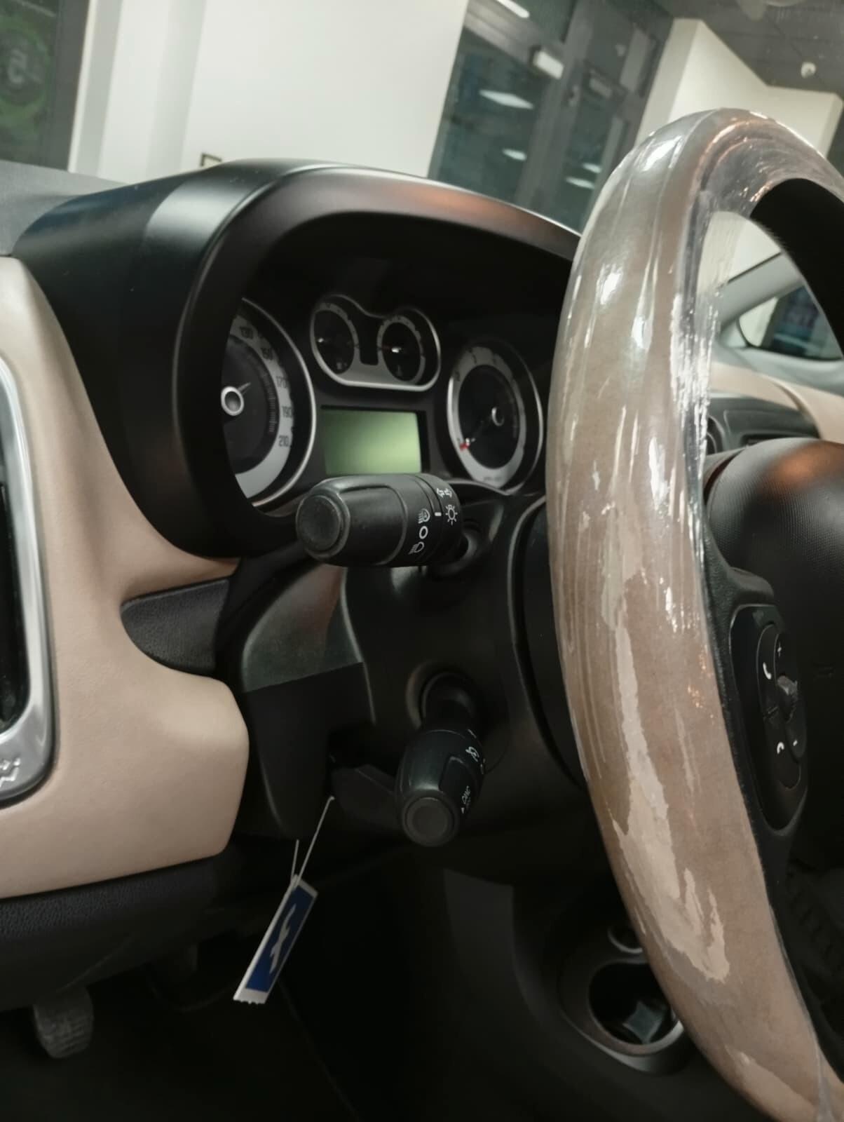 Fiat 500L 1.6 Multijet 105 CV Lounge