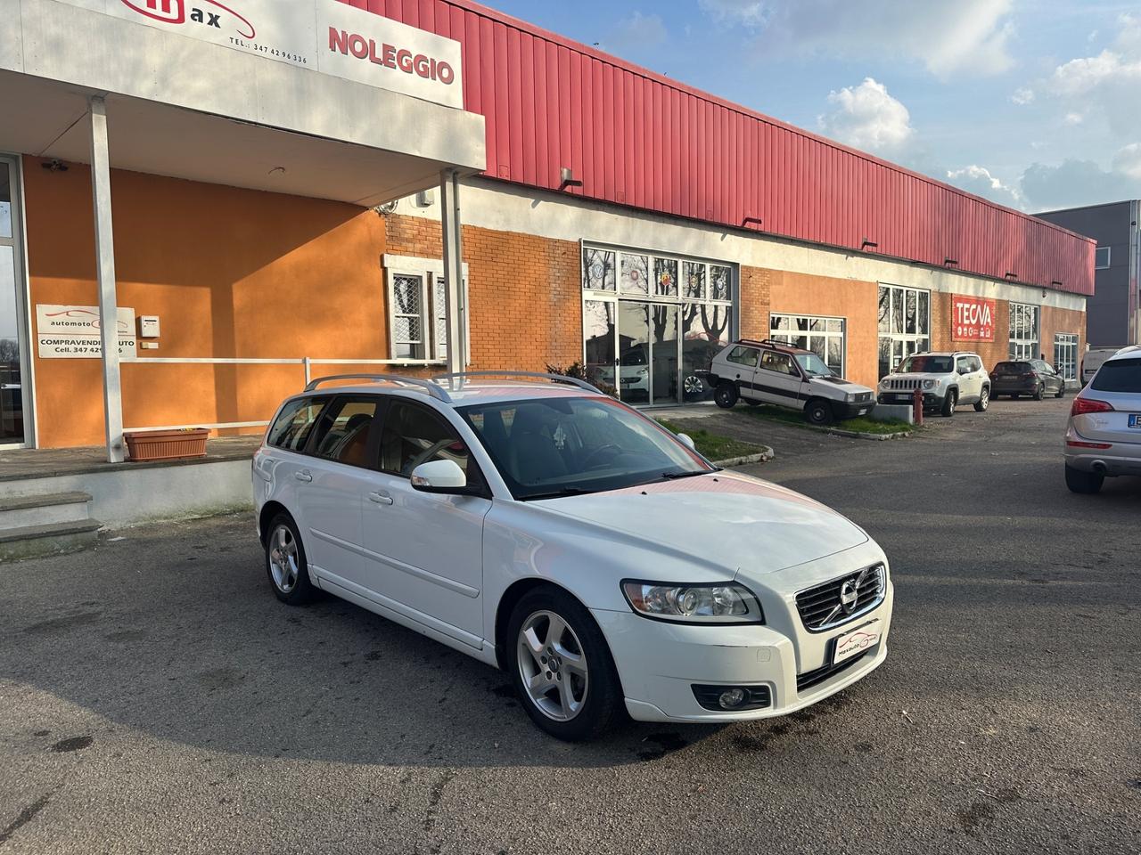 Volvo V50 D4 R-design