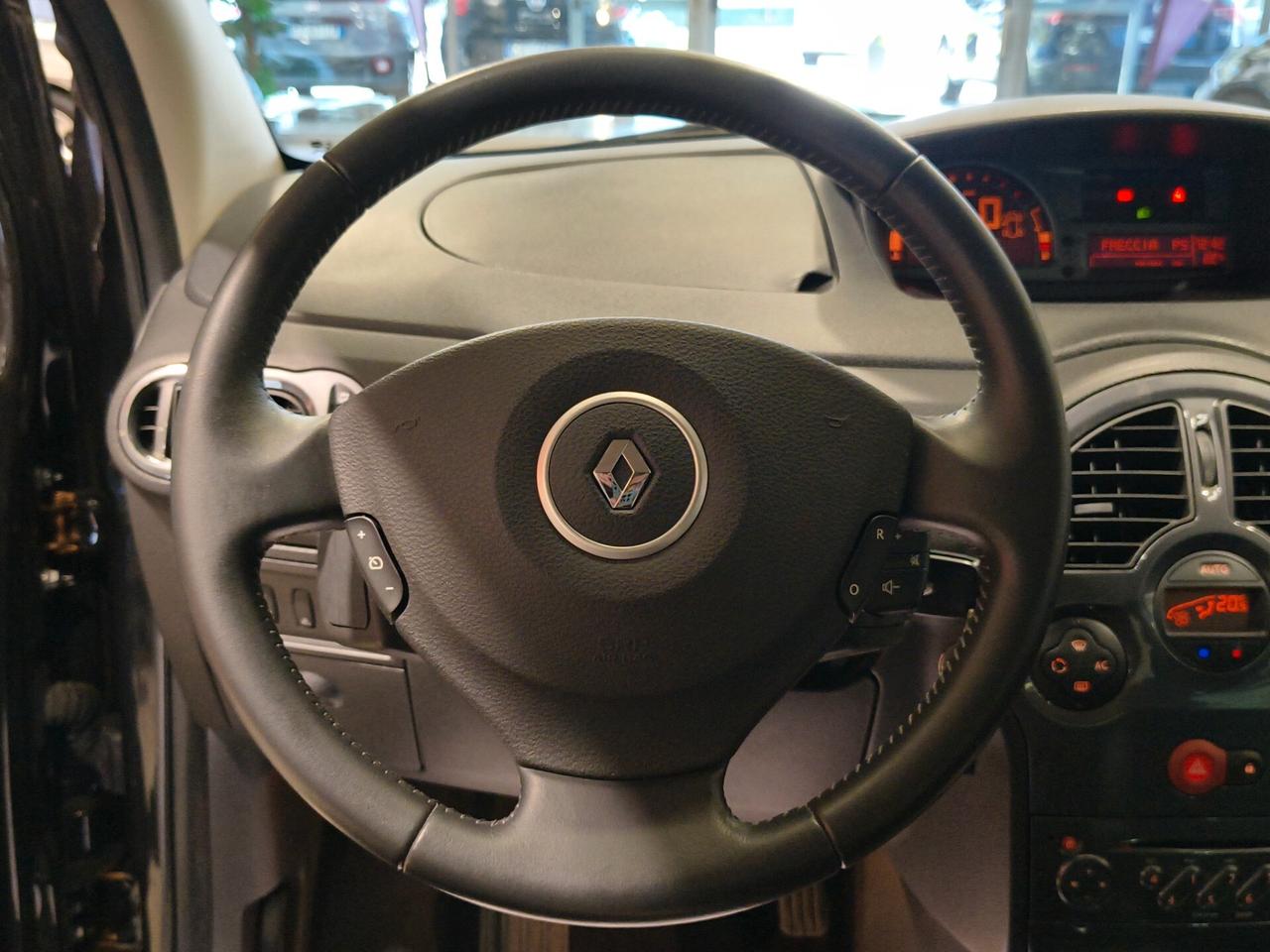 Renault Modus Grand 1.5 dCi 75CV Yahoo!