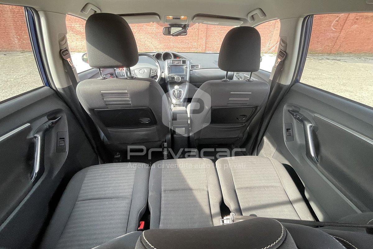 TOYOTA Verso 1.6 D-4D Active