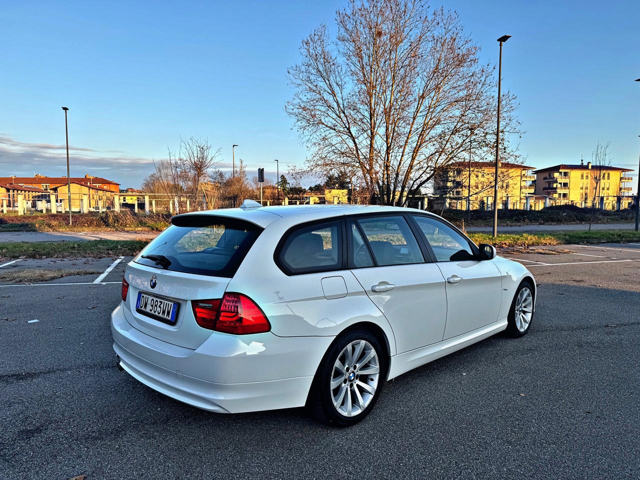 Bmw 318d cat Touring Attiva 143cv FL Unico Proprietario
