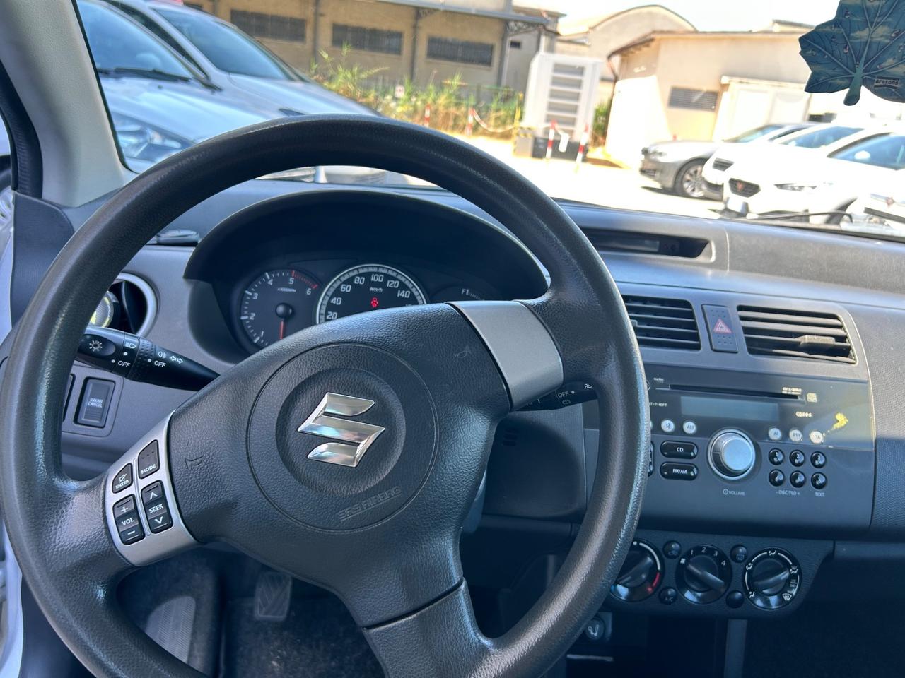 Suzuki Swift 1.3 D X neopatentati 2007