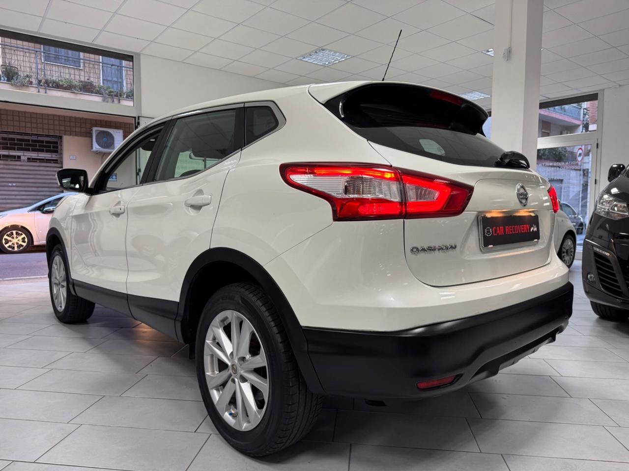 Nissan Qashqai 1.2 DIG-T Visia