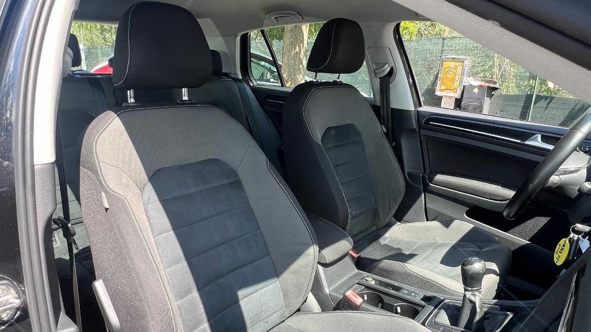 VOLKSWAGEN - Golf 1.6 tdi Trendline 5p
