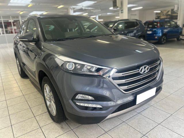 HYUNDAI Tucson 1.7 CRDi XPossible EURO6B - NAVI E RETROC.