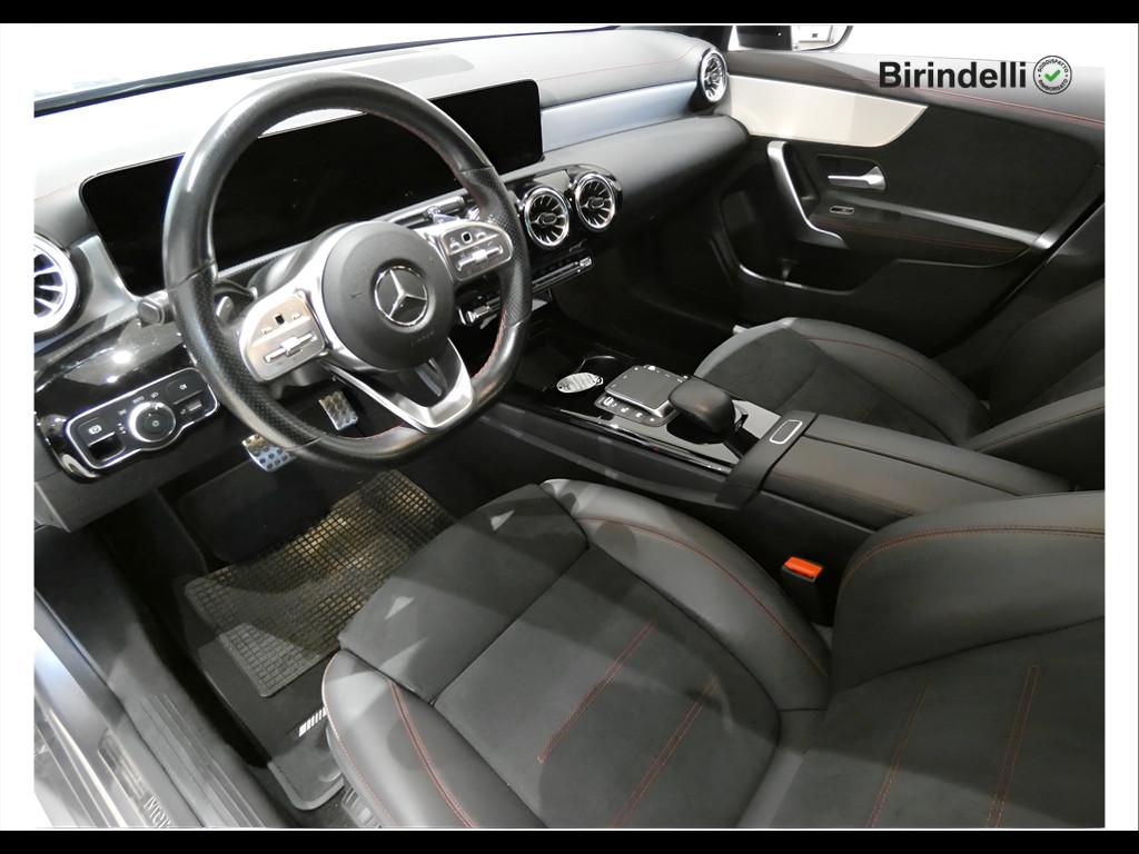 Mercedes-Benz CLA S.Brake (X118) - CLA 200 d Automatic Shooting Brake Premium