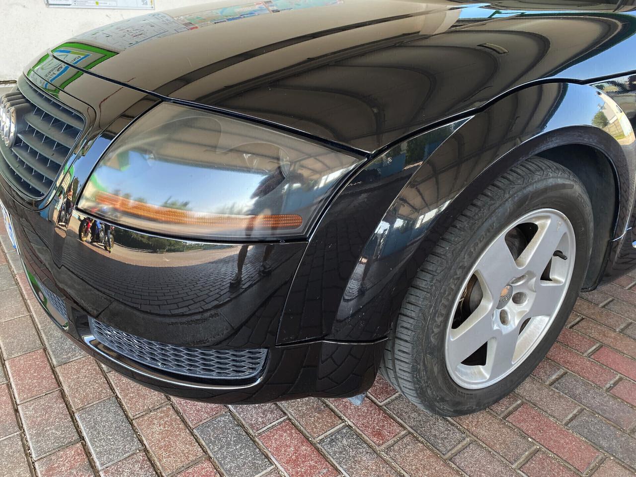 TT 180 - 4x4 - ROADSTER