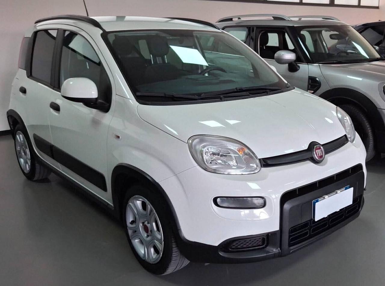 Fiat Panda 1.0 hybrid Vetri oscurati 5posti