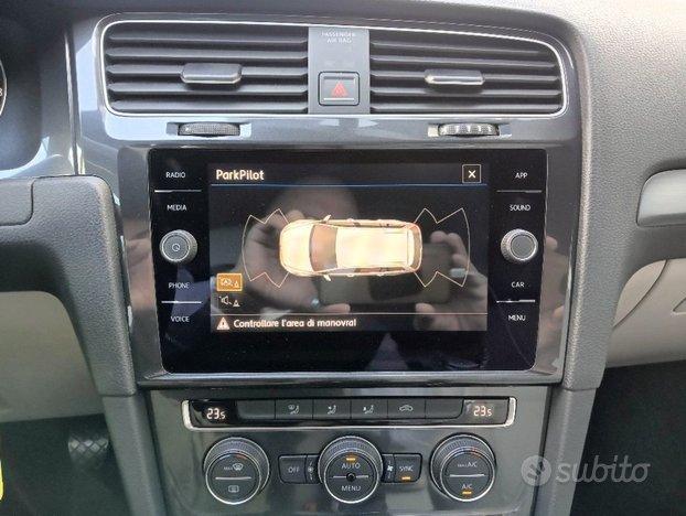 VOLKSWAGEN Golf Variant 1.6 TDI 115 CV Business