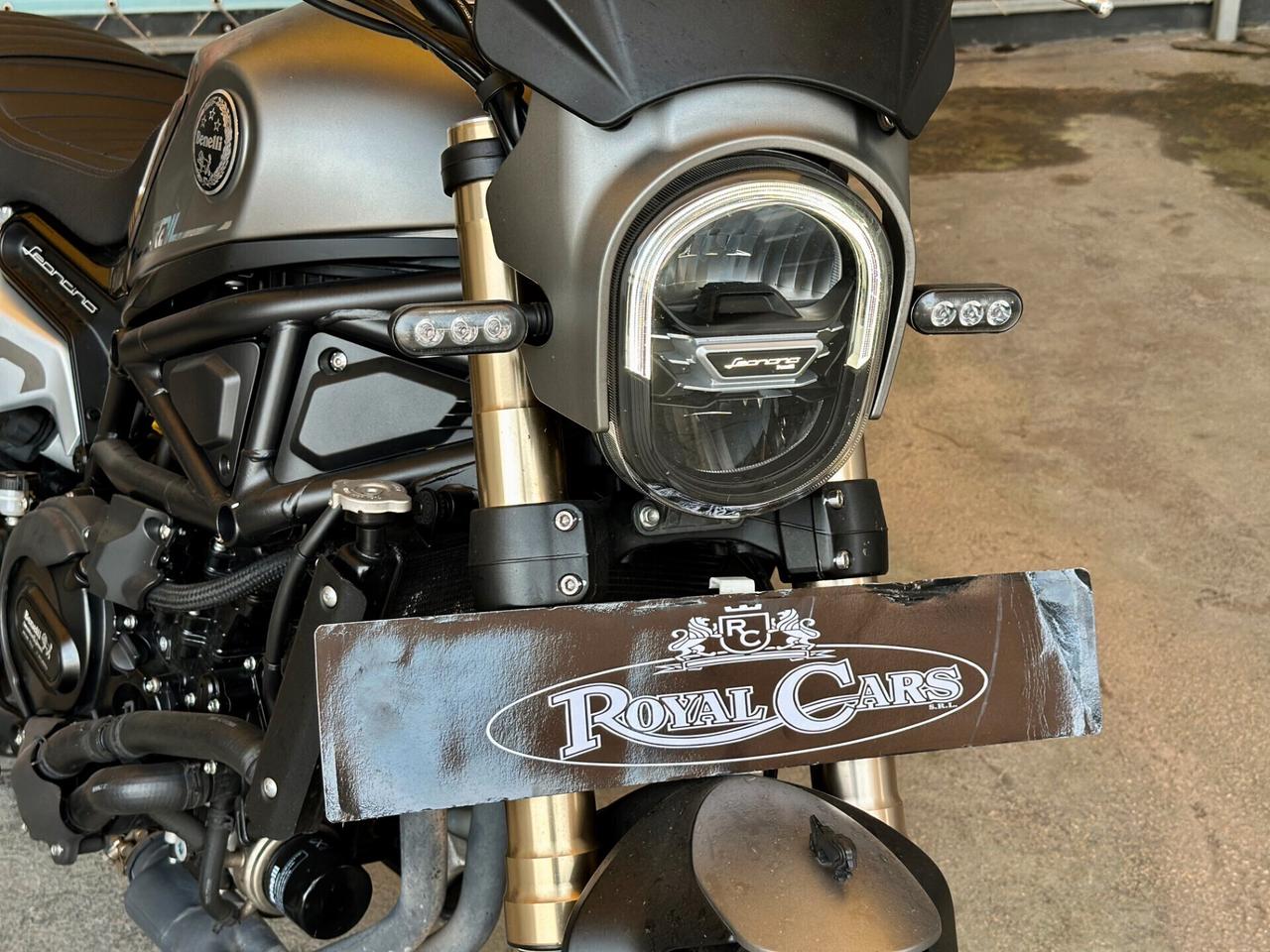 Benelli Leoncino 800 Trail