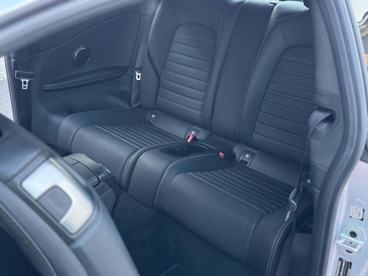 Mercedes-benz C 250 Automatico Coupé AMG LINE !