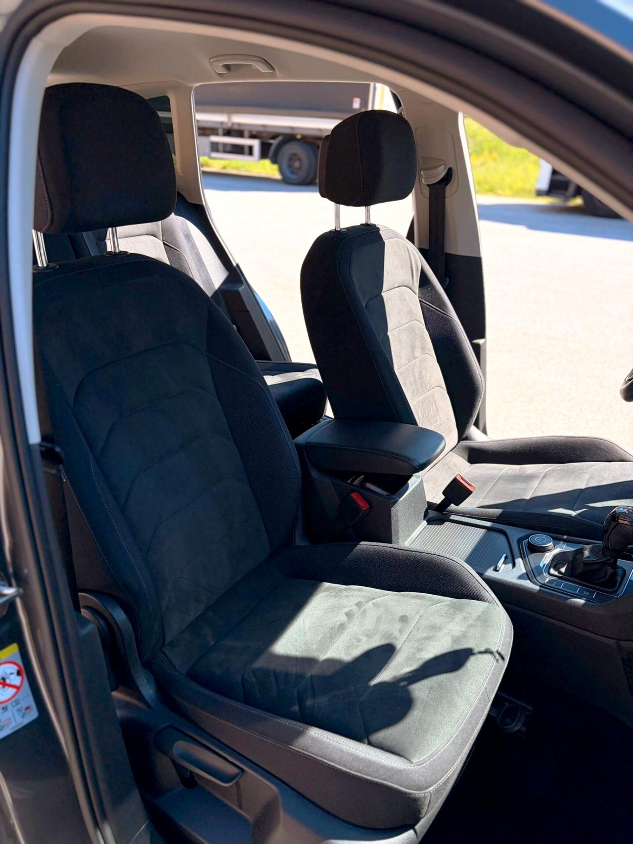 Volkswagen Tiguan 2.0 BiTDI SCR DSG 4MOTION Advanced BMT
