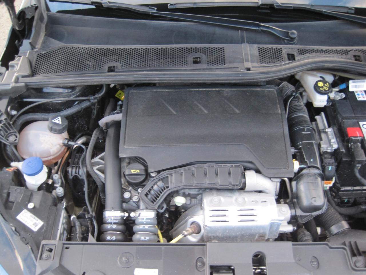 Peugeot 208 PureTech 100 Stop&Start 5 porte GT