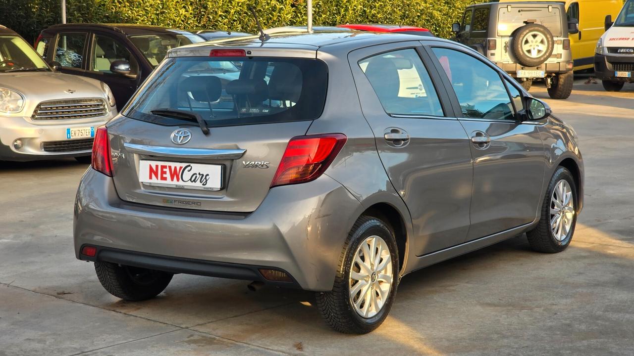 Toyota Yaris D-4D LOUNGE