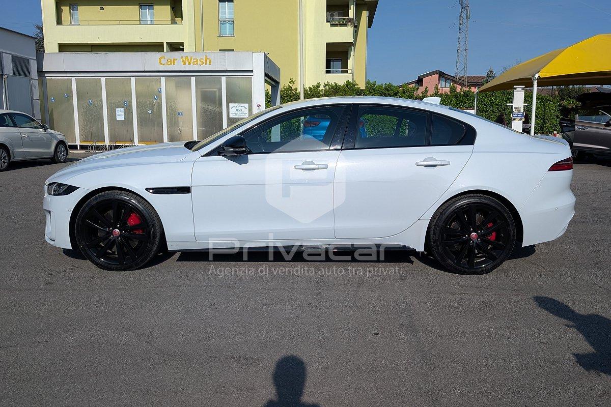 JAGUAR XE 2.0 D 204 CV AWD aut. R-Dynamic Black