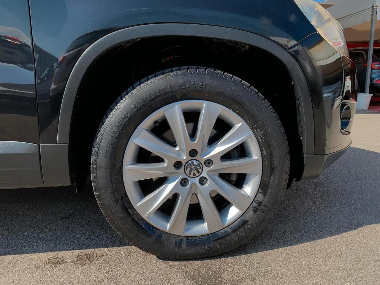 Volkswagen Tiguan 2.0 16V TDI DPF Sport & Style (18°)