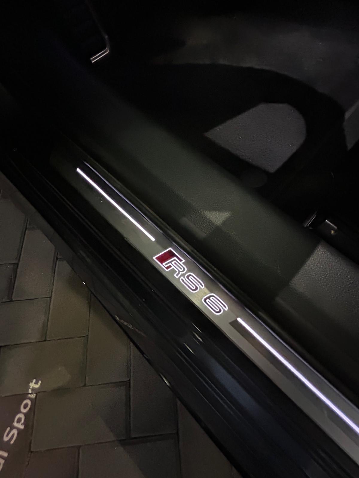 Audi A6 RS 6 Avant 4.0 TFSI V8 quattro tiptronic