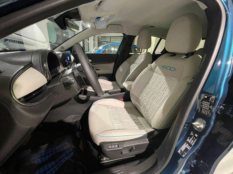 FIAT 600 600 Hybrid 100 CV DCT MHEV La Prima