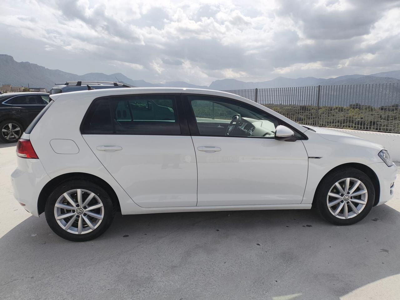 Volkswagen Golf 1.6 TDI 110 CV 5p. Com.line Lounge