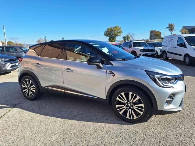 RENAULT Captur Plug-in Hybrid E-Tech 160 CV Initiale Paris