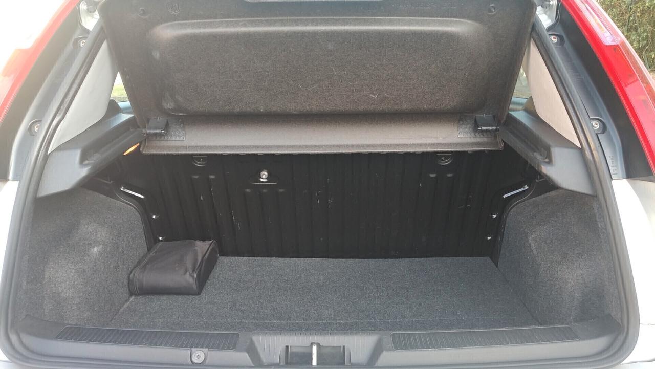 Fiat Punto Evo 1.4 Dynamic Natural Power